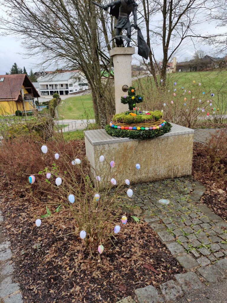Osterbrunnen-Dekoration