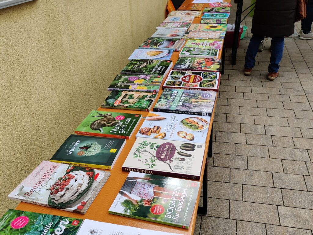 Große Auswahl an Büchern zum Ausleihen